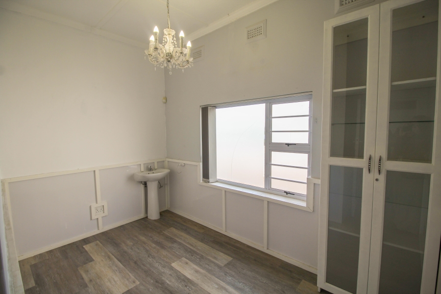 Commercial Property for Sale in Nahoon Eastern Cape